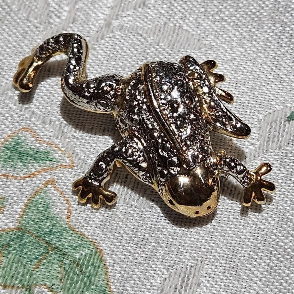 vintage boho whimsical gold silver tone frog brooch